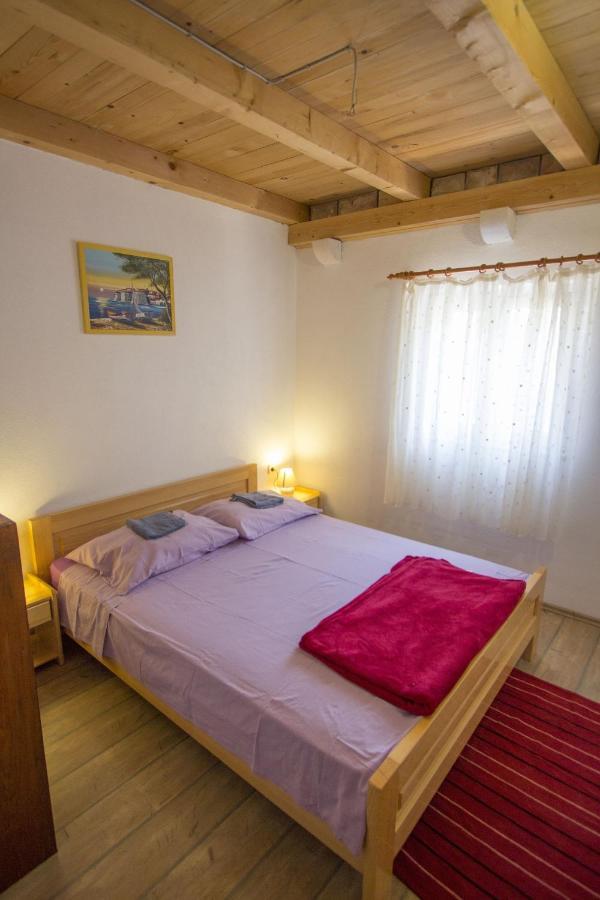 Seaside Secluded Apartments Cove Skozanje, Hvar - 5713 Gdinj المظهر الخارجي الصورة