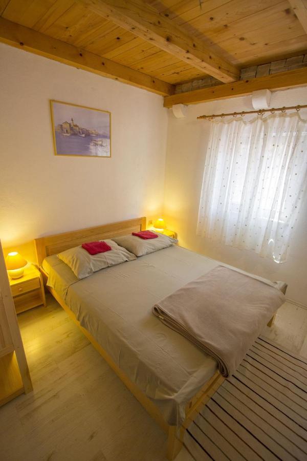 Seaside Secluded Apartments Cove Skozanje, Hvar - 5713 Gdinj المظهر الخارجي الصورة